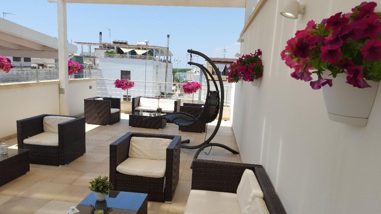 Sabrina'S House Hotel Porto Cesareo Exterior photo